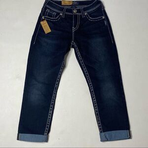 Silver Jean Co | NWT Suki High Rise  Denim Capri’s